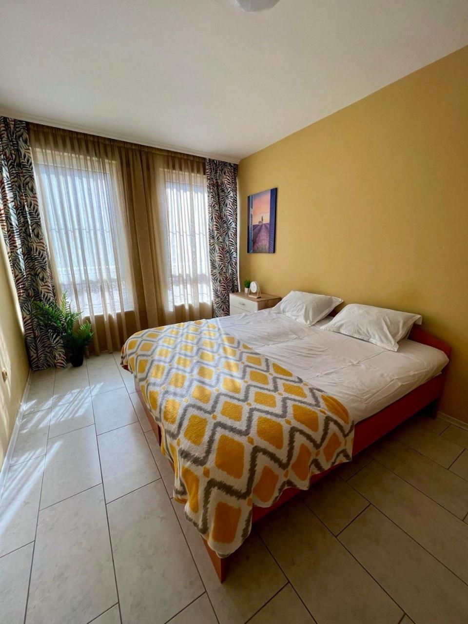 Dkapartments Amrita *